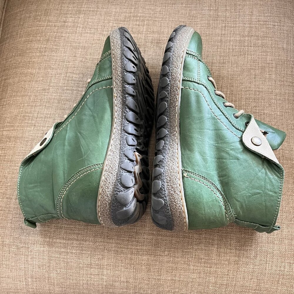 V Italia Green Kiki Leather Ankle Boots Eur Size 40 US Size 9 - 9.5 Cream Lining - Picture 5 of 16